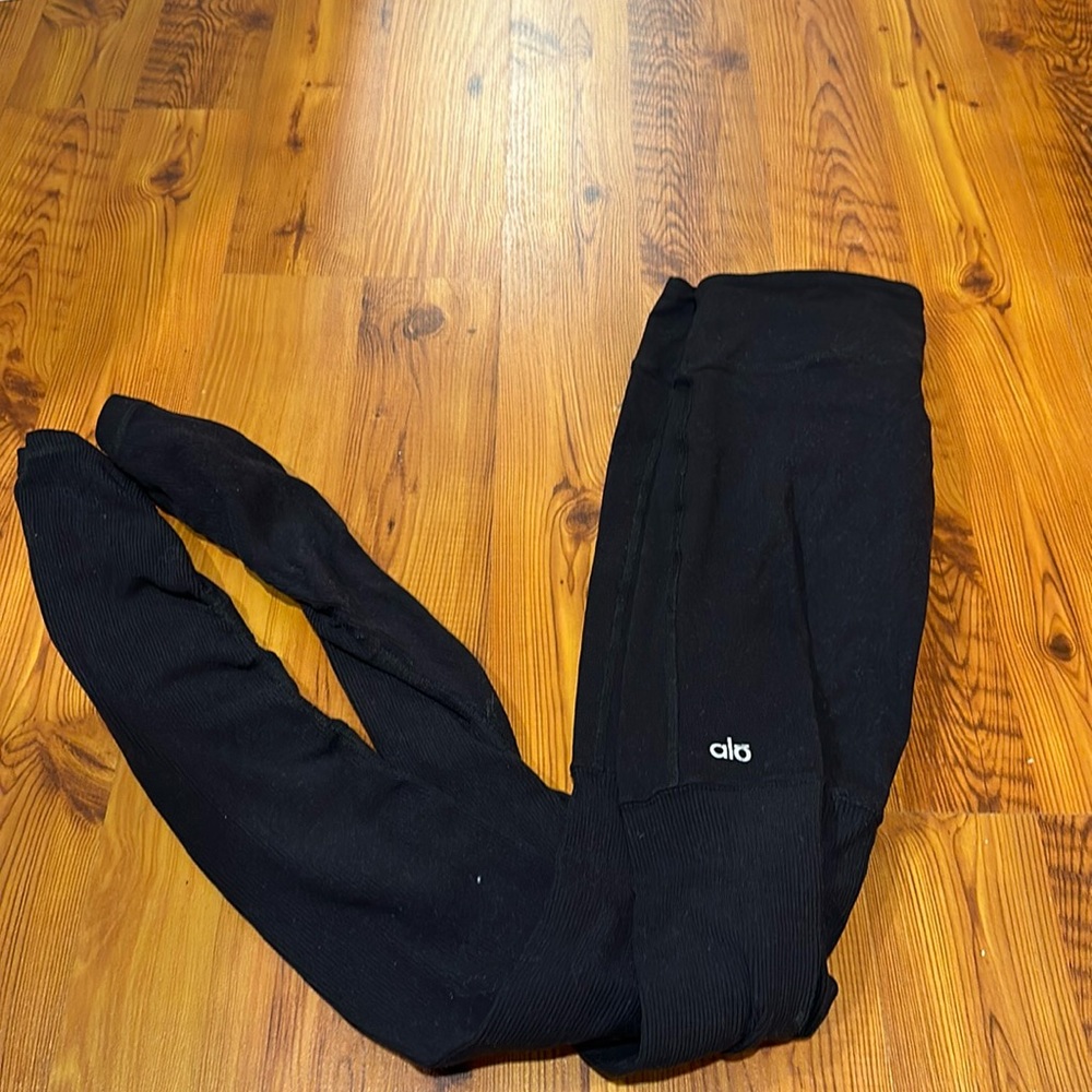Alo Yoga Black Leggings